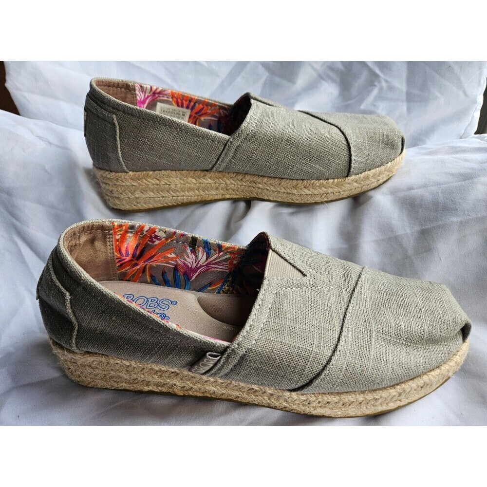 BOB’S by Skechers Memory Foam Women’s Canvas Wedge Espadrille Taupe Size 7.5 M